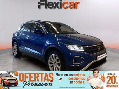 Usado VW T-Roc Life 110 CV (80 kW) 2023 Azul SUV