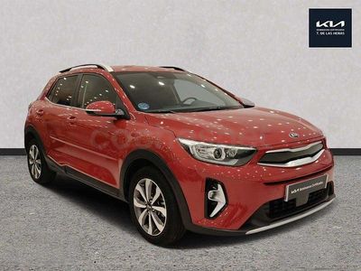 Usado Kia Stonic 120 CV (88 kW) 2021 Rojo SUV