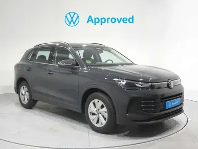 Usado VW Tiguan 150 CV (110 kW) 2025 Gris SUV
