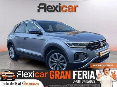 Usado VW T-Roc Life 150 CV (110 kW) 2023 Gris SUV
