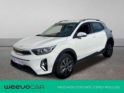 Blanco Usado 2023 Kia Stonic SUV | 15.700 € (Precio justo)