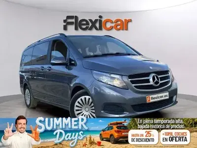 Usado Mercedes V250 Avantgarde 190 CV (139 kW) 2015 Gris / plata Monovolumen