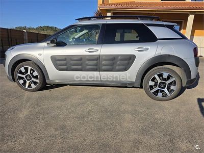 Usado Citroën C4 Cactus Shine Edition 100 CV (73 kW) 2015 Gris / plata Utilitario