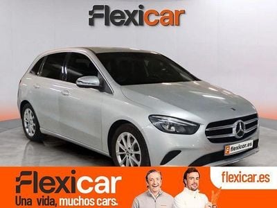 Usado Mercedes B180 116 CV (85 kW) 2019 Gris Monovolumen