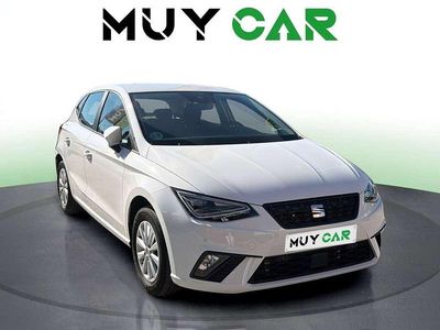 Usado Seat Ibiza Style 110 CV (80 kW) 2022 Blanco Utilitario