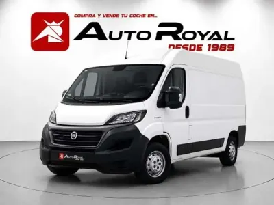 Usado Fiat Ducato 120 CV (88 kW) 2020 Blanco Van