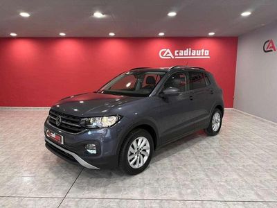 Usado VW T-Cross Advance 95 CV (69 kW) 2022 Gris SUV