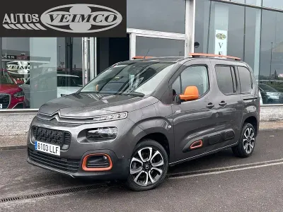 Usado Citroën Berlingo Shine 130 CV (95 kW) 2020 Gris / plata Monovolumen