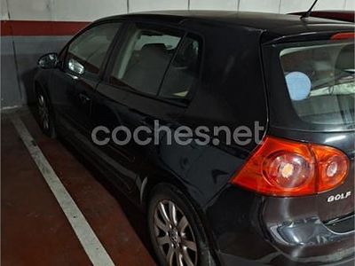 Negro Usado 2007 VW Golf V Edition Familiar | 2900 € (Un poco caro)