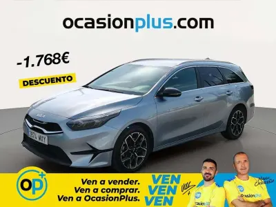 Usado Kia Ceed Style 101 CV (74 kW) 2025 Gris Utilitario