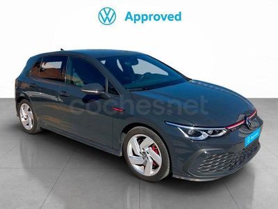 Usado VW Golf VIII GTI 245 CV (180 kW) 2023 Gris / plata Berlina