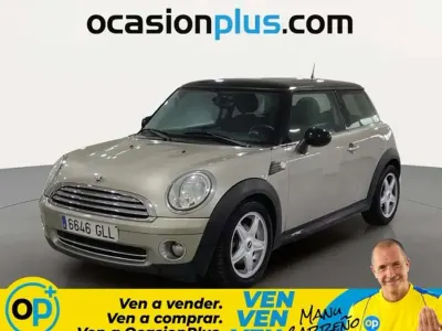 Usado Mini Cooper 120 CV (88 kW) 2009 Plateado Utilitario