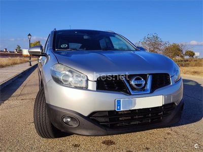 Gris / plata Usado 2010 Nissan Qashqai Tekna SUV | 6000 €