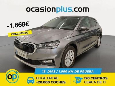 Usado Skoda Fabia Selection 95 CV (69 kW) 2025 Gris Berlina