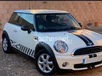 Usado Mini ONE 75 CV (55 kW) 2011 Blanco Utilitario