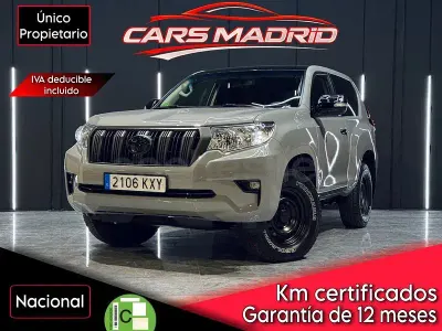 Begagnad Toyota Land Cruiser 177 HK (130 kW) 2020 Grå SUV
