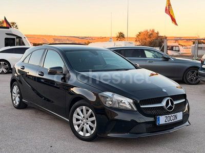 Usado Mercedes A180 109 CV (80 kW) 2017 Negro Berlina