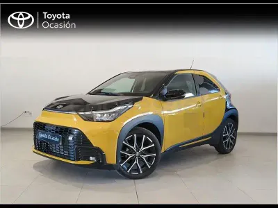Nuevo Toyota Aygo X Sport 116 CV (85 kW) 2026 Amarillo SUV