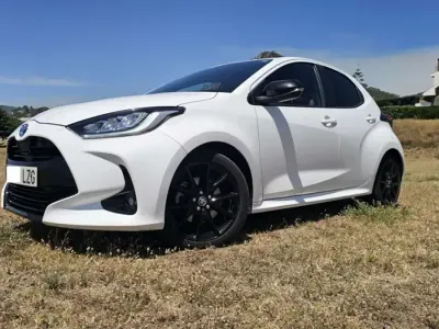 Usado Toyota Yaris Style 116 CV (85 kW) 2022 Utilitario