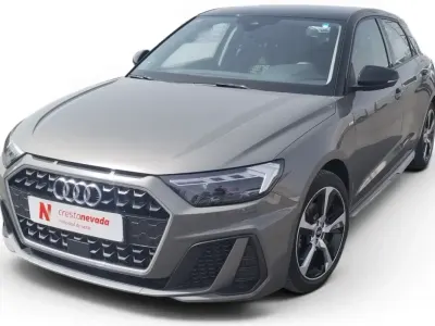 Usado Audi A1 Sportback Premium 110 CV (80 kW) 2021 Gris Utilitario