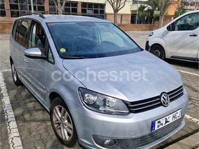 Usado VW Touran Advance 105 CV (77 kW) 2012 Gris / plata Monovolumen