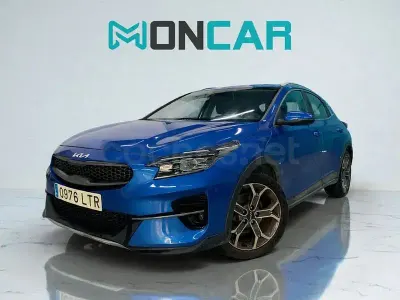 Usado Kia XCeed 120 CV (88 kW) 2021 Azul SUV