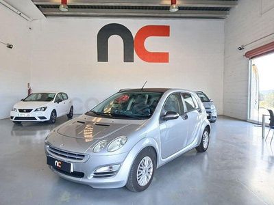 Usado Smart ForFour Passion 75 CV (55 kW) 2005 Gris / plata Utilitario