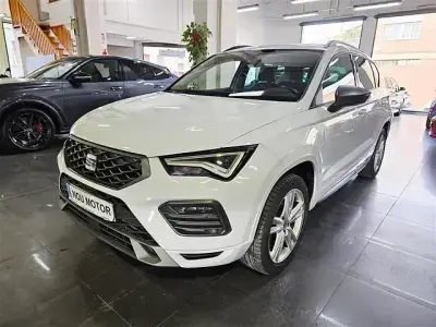 Käytetty Seat Ateca FR 150 HP (110 kW) 2024 Valkoinen Katumaasturi