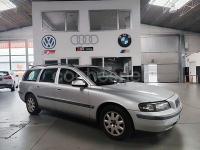 Gris / plata Usado 2002 Volvo V70 Familiar | 2500 €