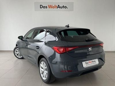 Usado Seat Leon Style 116 CV (85 kW) 2025 Azul Berlina