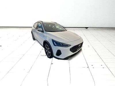 Begagnad Ford Focus Active 155 HK (114 kW) 2023 Vit Halvkombi