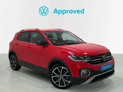 Usado VW T-Cross Sportline 150 CV (110 kW) 2021 Rojo SUV