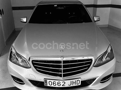 Mercedes E200