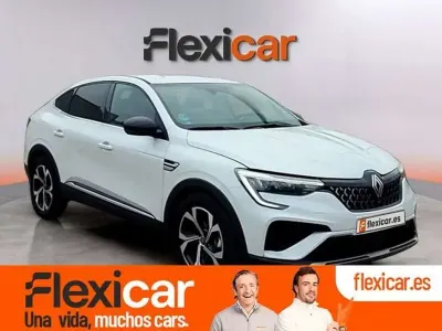 Usado Renault Arkana Techno 145 CV (106 kW) 2025 Gris SUV