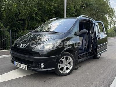 Peugeot 1007