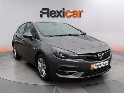 Usado Opel Astra 110 CV (80 kW) 2020 Gris Berlina