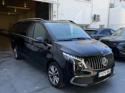 Usado Mercedes V220 Avantgarde 163 CV (119 kW) 2023 Negro Monovolumen