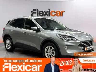 Usado Ford Kuga Titanium 150 CV (110 kW) 2023 Gris SUV