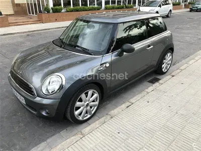 Usado Mini ONE 95 CV (69 kW) 2010 Gris / plata Utilitario