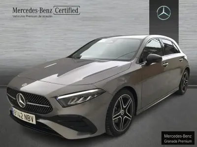 Usado Mercedes A200 150 CV (110 kW) 2025 Gris Berlina