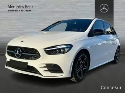 Usado Mercedes B200 149 CV (109 kW) 2025 Blanco Utilitario