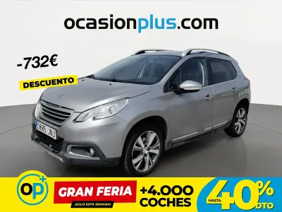 Usado Peugeot 2008 Allure 110 CV (80 kW) 2016 Gris SUV