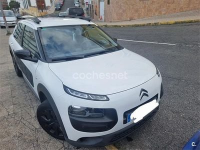 Usado Citroën C4 Feel 82 CV (60 kW) 2017 Blanco Berlina