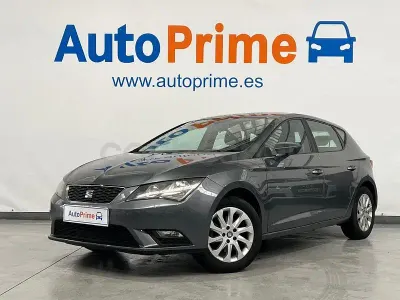 Usado Seat Leon Style 105 CV (77 kW) 2013 Azul Berlina