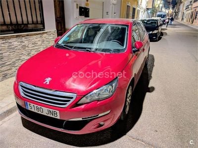 Rojo Usado 2016 Peugeot 308 SW Active Familiar | 7900 € (Un poco caro)