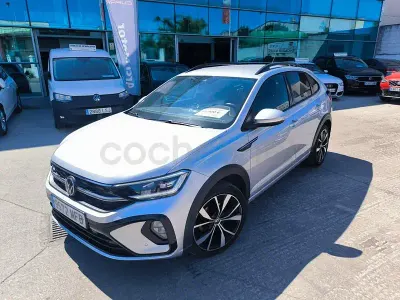 Usado VW Taigo R-line 110 CV (80 kW) 2023 Gris / plata SUV