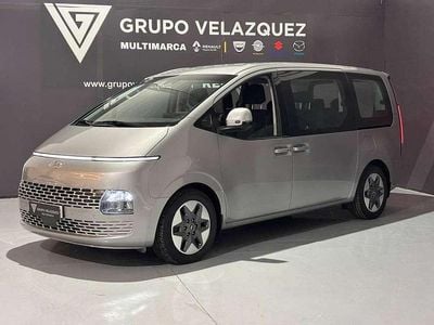 Usado Hyundai Staria 177 CV (130 kW) 2022 Plateado Monovolumen