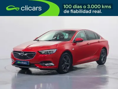 Usado Opel Insignia S 140 CV (102 kW) 2020 Rojo Berlina