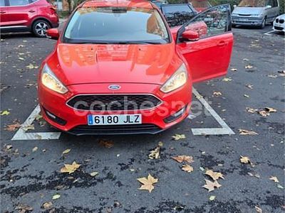 Rojo Usado 2016 Ford Focus Trend Familiar | 7500 € (Caro)