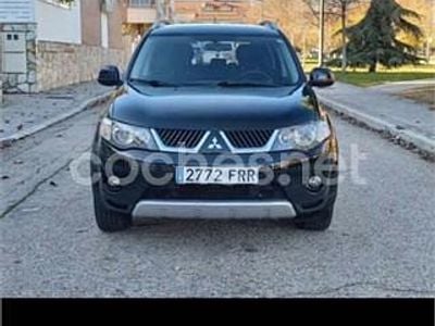 Usado Mitsubishi Outlander Intense 140 CV (102 kW) 2007 Negro SUV